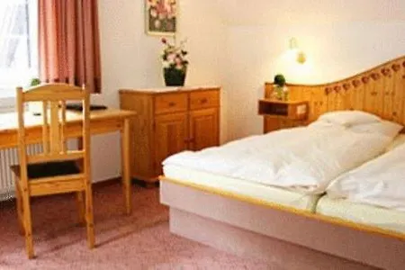 Pensjonat Gastehaus Brink's 3*